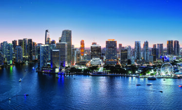 Miami: El Brillo del Sol, el Arte y las Compras